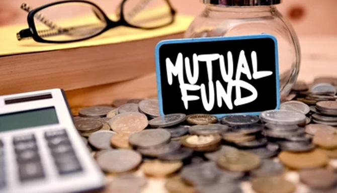 Currency Diversification via a US Dollar mutual fund: Legacy USD Bond Fund